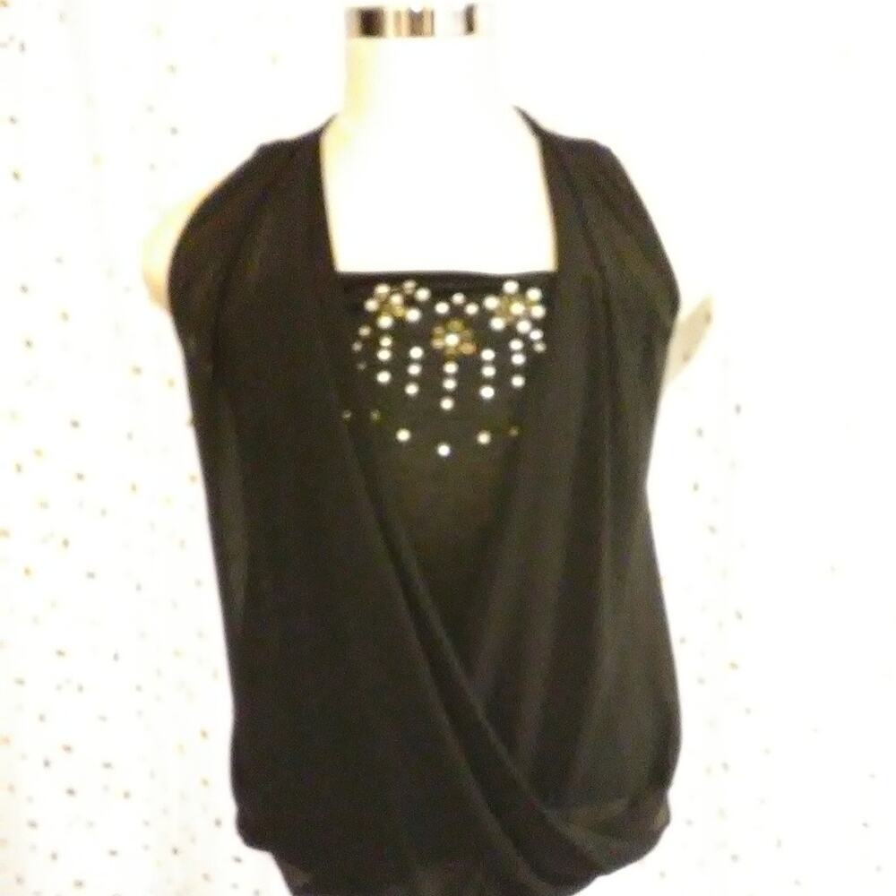 A. Beyer tank top w/ Black Ruffle V-Neck F7